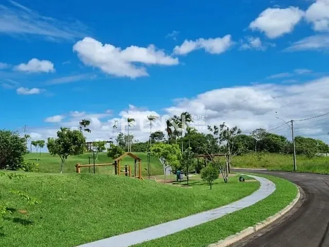Terreno à venda, no bairro Parafuso em Camaçari