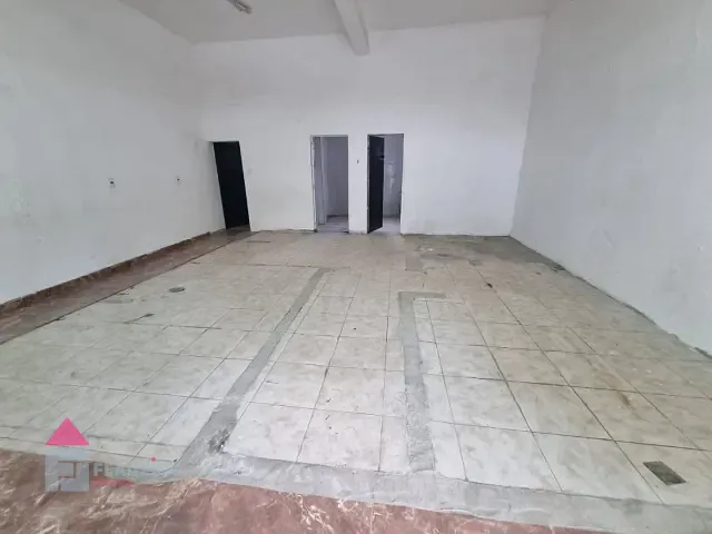 Terreno com 300m², à venda, no bairro Parque Arariba em São Paulo