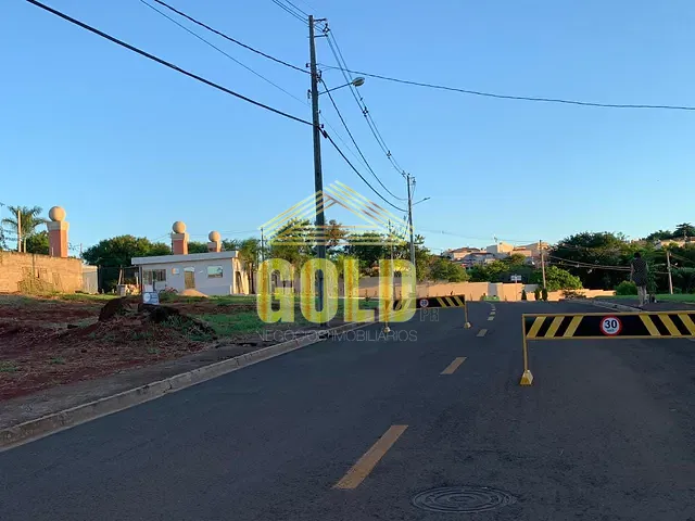Terreno com 250m², à venda, no bairro Parque Leblon em Londrina