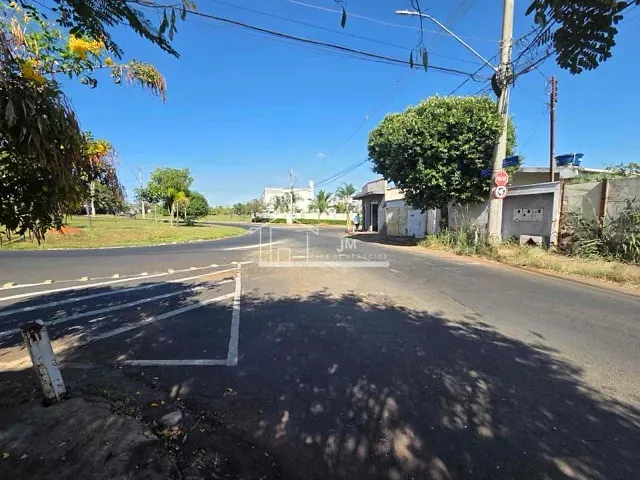 Terreno com 814m², à venda, no bairro Aclimação em Uberlândia