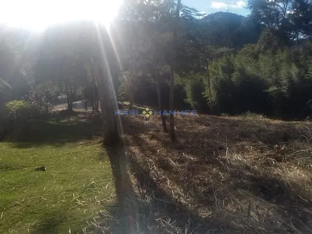Terreno com 2652m², à venda, no bairro Itaipava em Petrópolis