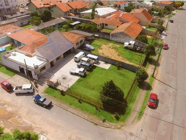 Foto do Terreno - Excelente Terreno de Esquina com ótima localização, medindo 601m², totalmente plano à venda no bairro Xaxim, Curitiba, PR | K9 Imóveis