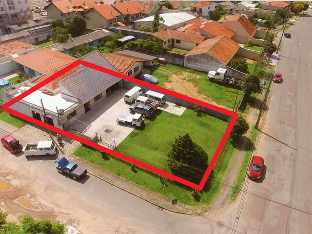 Foto do Terreno - Excelente Terreno de Esquina com ótima localização, medindo 601m², totalmente plano à venda no bairro Xaxim, Curitiba, PR | K9 Imóveis