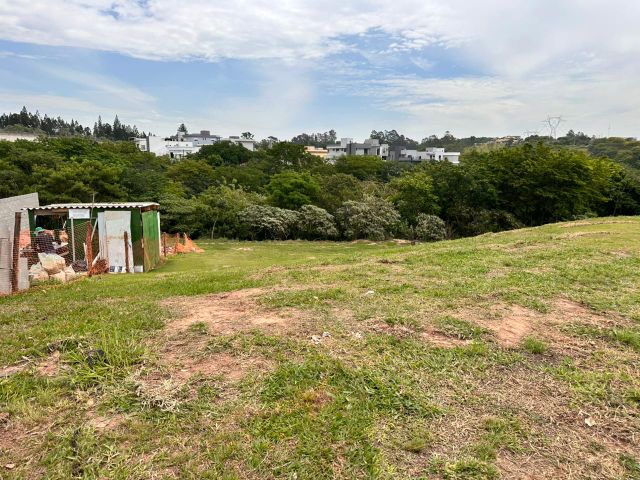 Terreno com 428m², à venda, no bairro Bella Vittà em Jundiaí