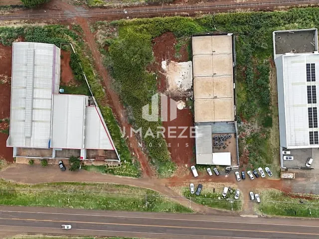 Terreno com 1940m², à venda, no bairro Barra Funda em Apucarana
