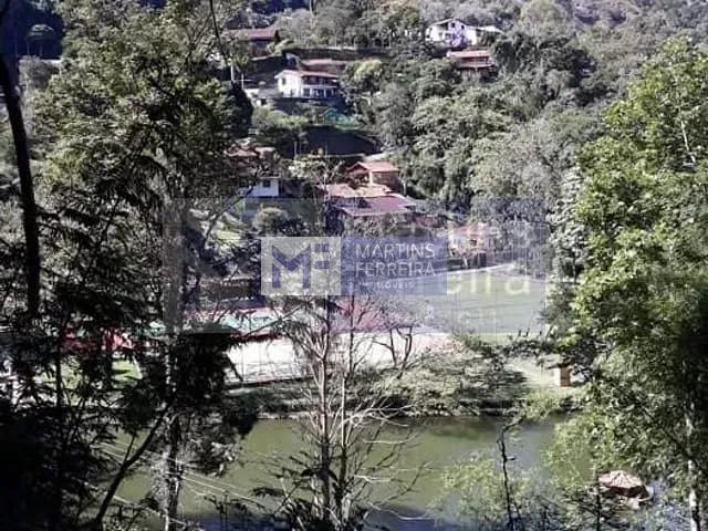 Terreno com 1112m², à venda, no bairro Itaipava em Petrópolis