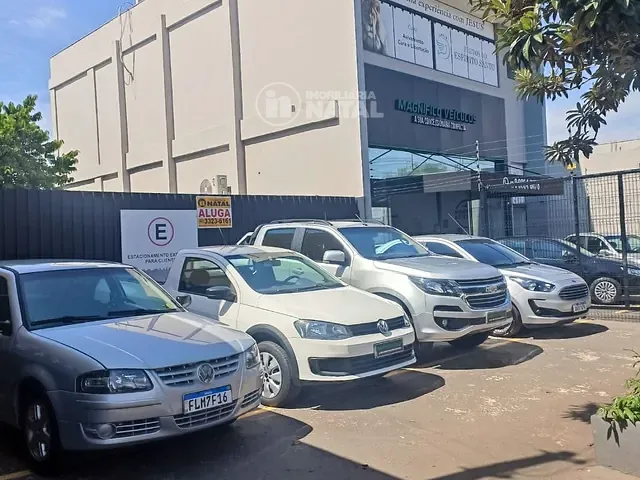 Terreno com 250m², para alugar, no bairro Conjunto Habitacional Violim em Londrina