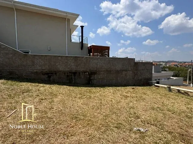 Terreno com 375m², à venda, no bairro Fazenda Santana em Valinhos