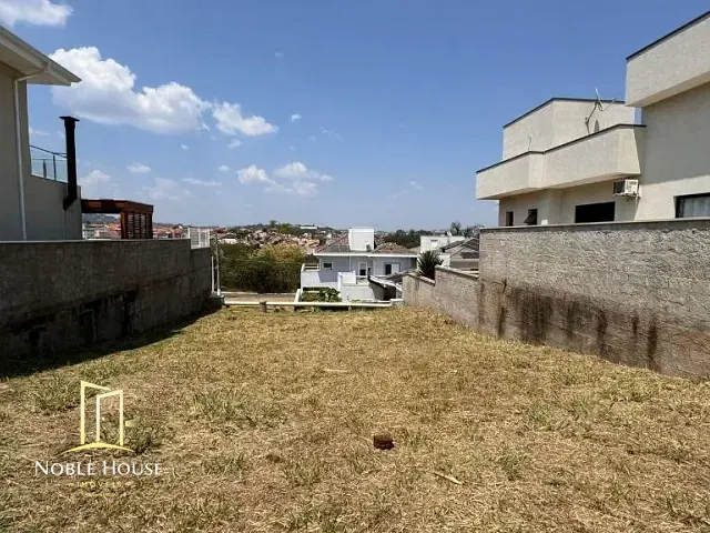 Terreno com 375m², à venda, no bairro Fazenda Santana em Valinhos