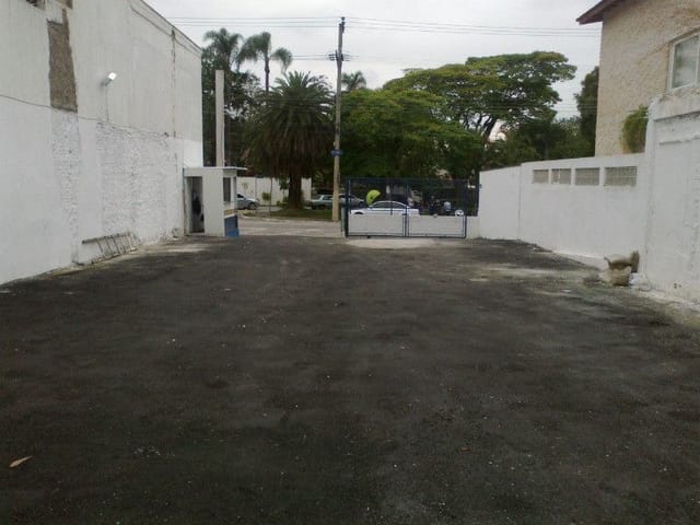 Foto do Terreno - Terreno à venda com 330m², 11 metros de frente, ótimo local,  no Jardim Paulista, São Paulo, SP | Paulista Imóveis.