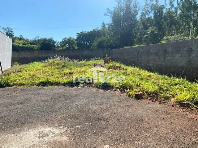 Terreno com 207m², à venda, no bairro Tanquinho em Itapira