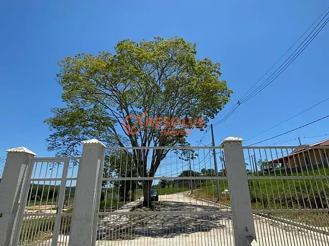 Terreno com 800m², à venda, no bairro Fukushima em Guararema