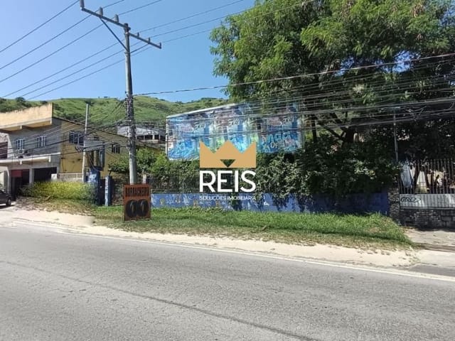 Terreno com 2200m², à venda, no bairro Senador Camará em Rio de Janeiro