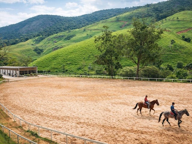 Terreno com 20000m², à venda, no bairro Pedro do Rio em Petrópolis
