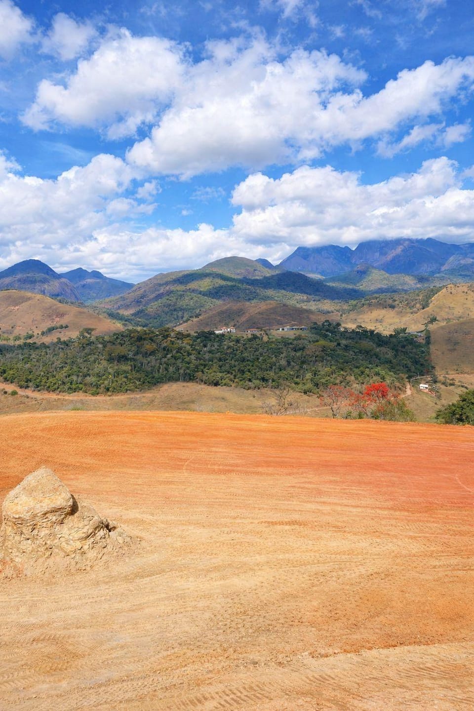 Terreno, 2 hectares - Foto 1