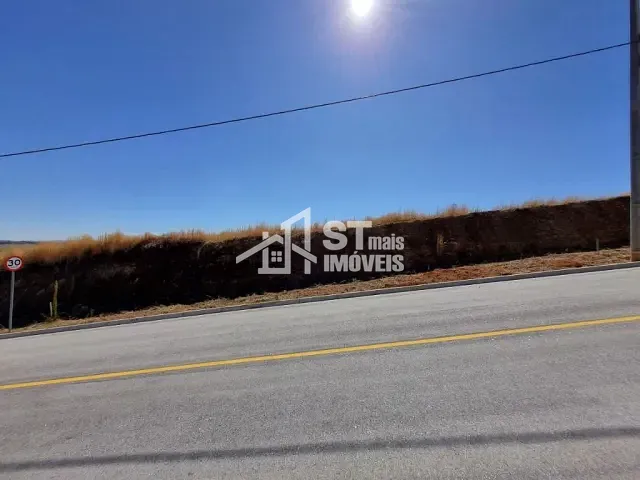 Terreno com 1000m², à venda, no bairro Quinta das Flores em Andradas