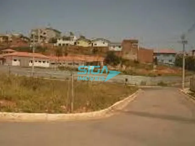 Terreno com 391m², à venda, no bairro Pitangueiras em Pouso Alegre