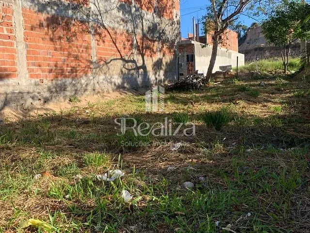 Terreno com 250m², à venda, no bairro Olivença em Ilhéus
