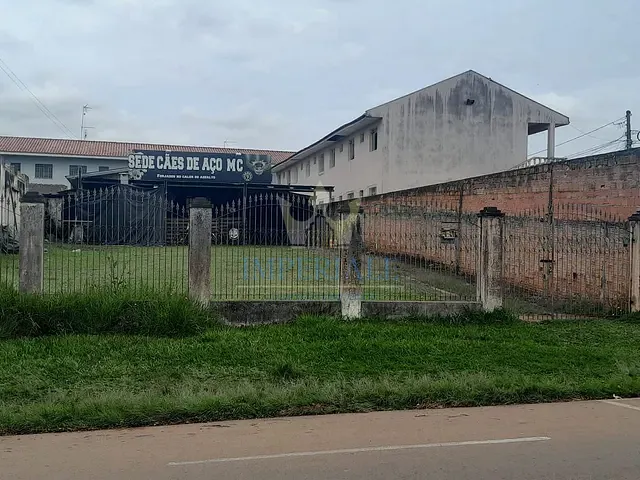 Terreno com 1m², à venda, no bairro Uvaranas em Ponta Grossa