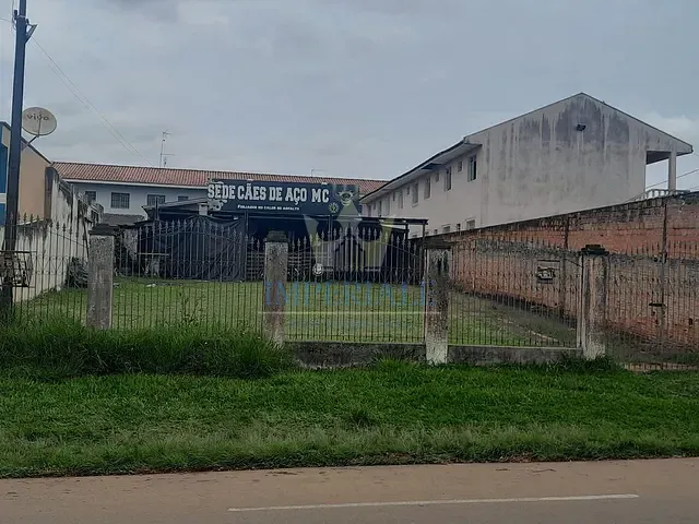 Terreno com 1m², à venda, no bairro Uvaranas em Ponta Grossa