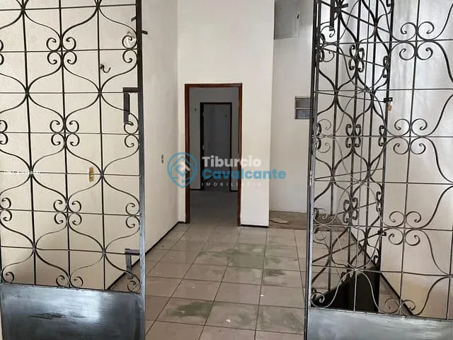 Casa 1 quarto e 2 banheiros, à venda, no bairro Novo Maranguape II em Maranguape