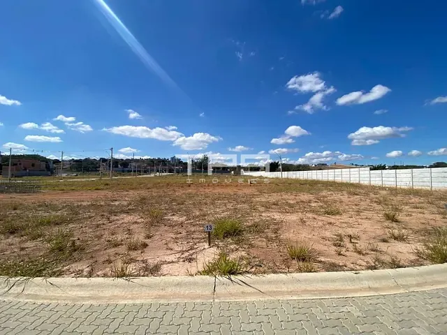 Terreno com 140m², à venda, no bairro São Dimas em Guaratinguetá