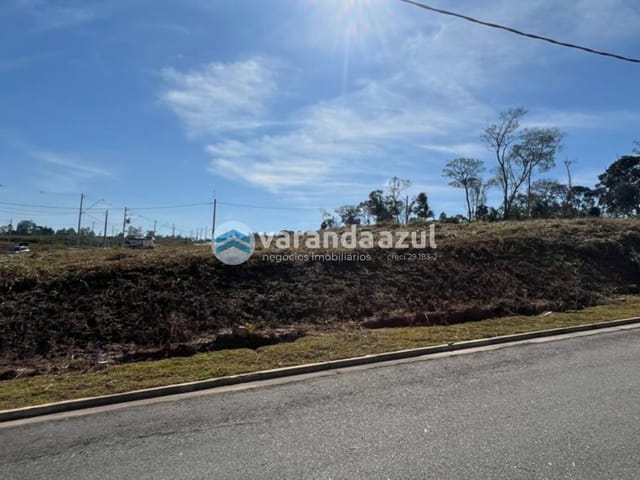 Terreno com 250m², à venda, no bairro Cézar de Souza em Mogi das Cruzes