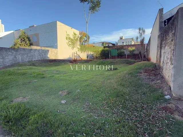 Terreno com 515m², à venda, no bairro Alcântara em Londrina