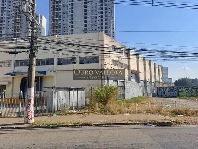 Terreno com 2596m², à venda, no bairro Água Branca em São Paulo