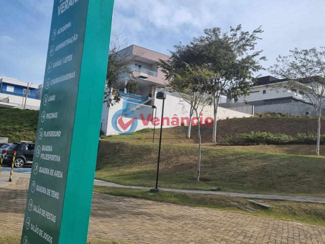 Terreno com 362m², à venda, no bairro Loteamento Verana em São José dos Campos