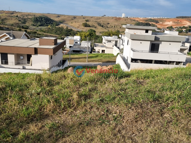 Terreno com 362m², à venda, no bairro Loteamento Verana em São José dos Campos