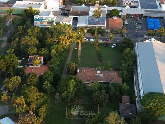 Terreno com 7128m², à venda, no bairro Centro em Holambra