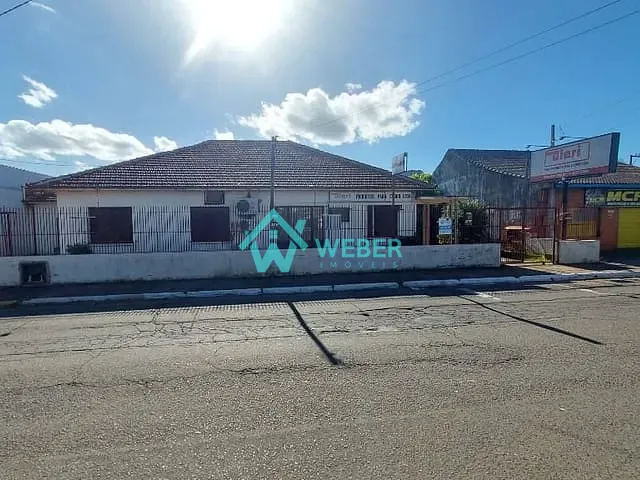 Casa com 858m², à venda, no bairro Industrial em Novo Hamburgo
