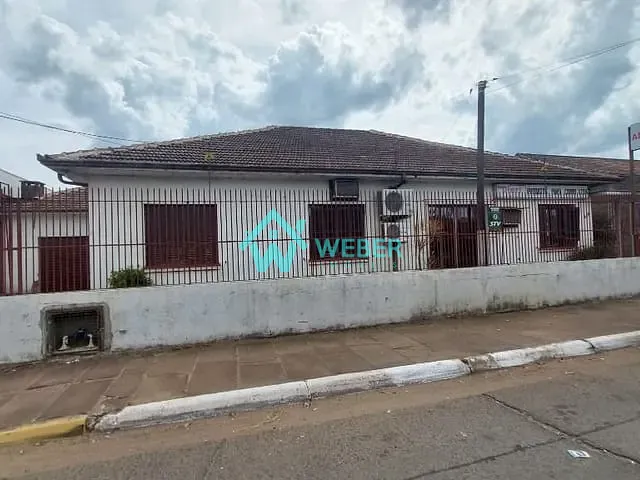 Casa com 858m², à venda, no bairro Industrial em Novo Hamburgo