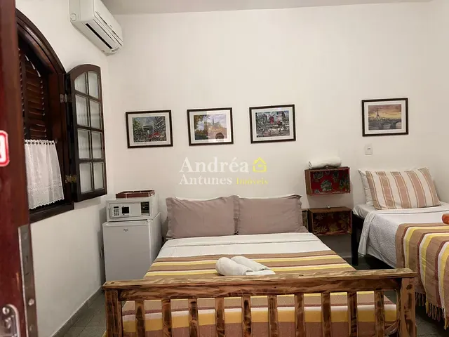 Casa com 609m², à venda, no bairro Passagem em Cabo Frio