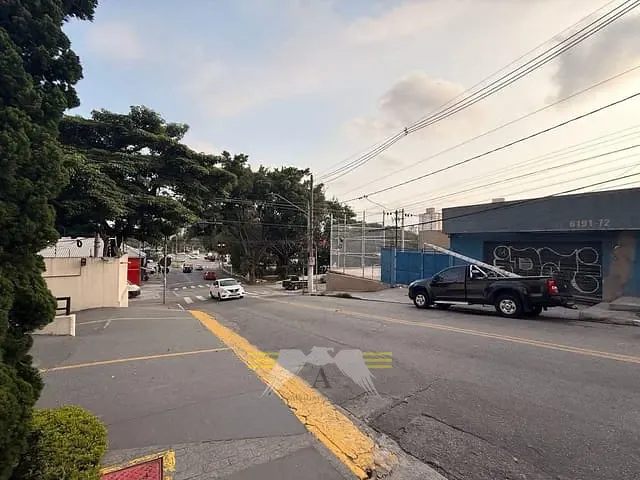 Terreno com 15m², para alugar, no bairro Penha em São Paulo