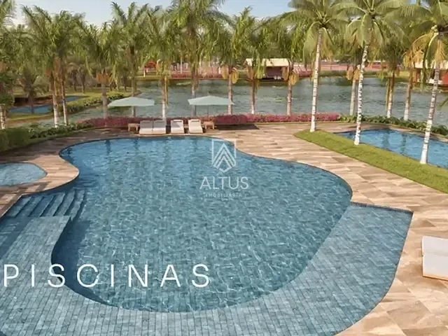 Terreno com 240m², à venda, no bairro Praia do Forte em Praia do Forte