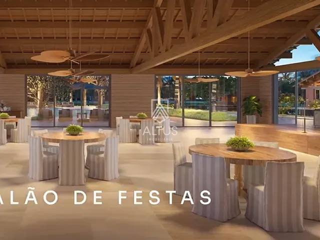 Terreno com 240m², à venda, no bairro Praia do Forte em Praia do Forte