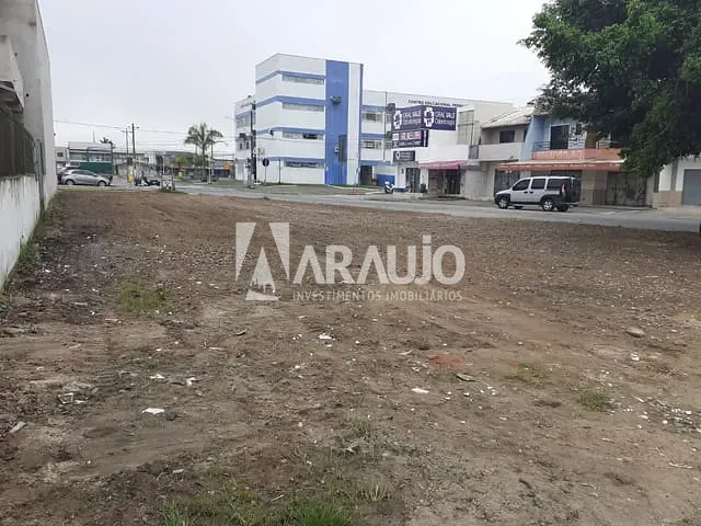 Terreno com 560m², à venda, no bairro Cidade Nova em Itajaí