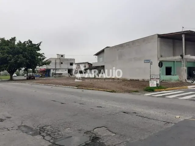 Terreno com 560m², à venda, no bairro Cidade Nova em Itajaí