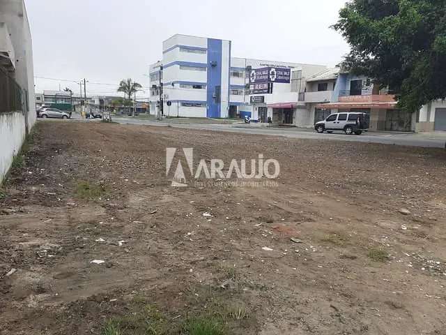 Terreno com 560m², à venda, no bairro Cidade Nova em Itajaí