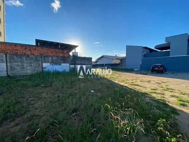 Terreno com 275m², para alugar, no bairro São João em Itajaí