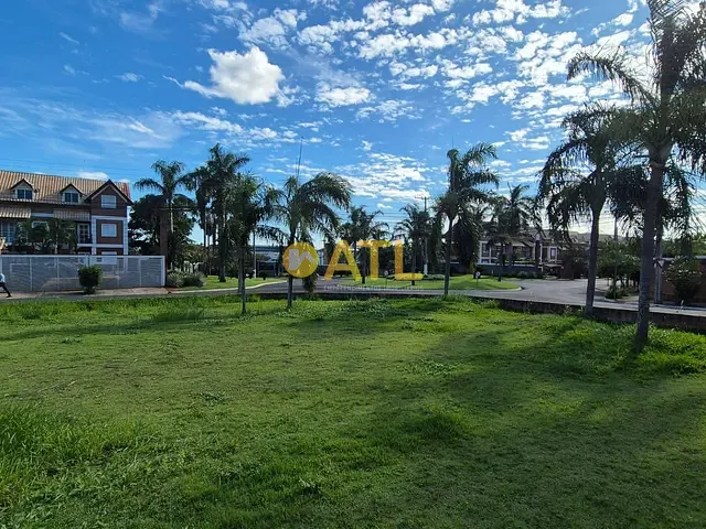 Terreno com 930m², à venda, no bairro Jardim Santa Fé IV em Ourinhos
