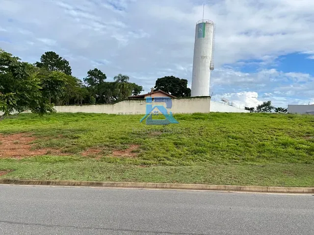 Terreno com 618m², à venda, no bairro Residencial Fazenda Santa Rosa - Fase 1 em Itatiba