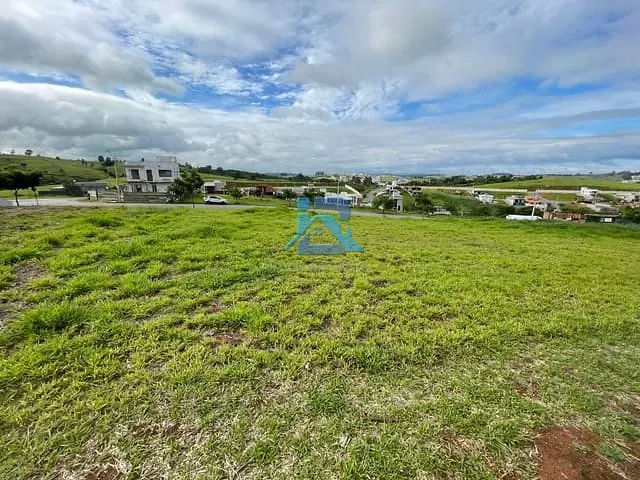 Terreno com 618m², à venda, no bairro Residencial Fazenda Santa Rosa - Fase 1 em Itatiba