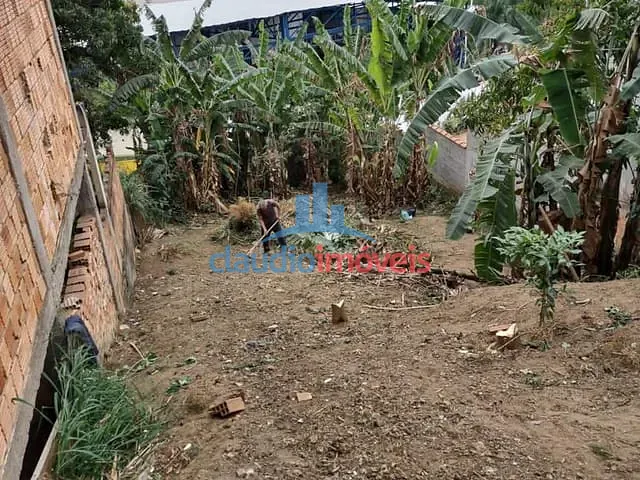 Terreno à venda, no bairro Santa Maria II em Barra Mansa