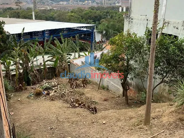 Terreno à venda, no bairro Santa Maria II em Barra Mansa