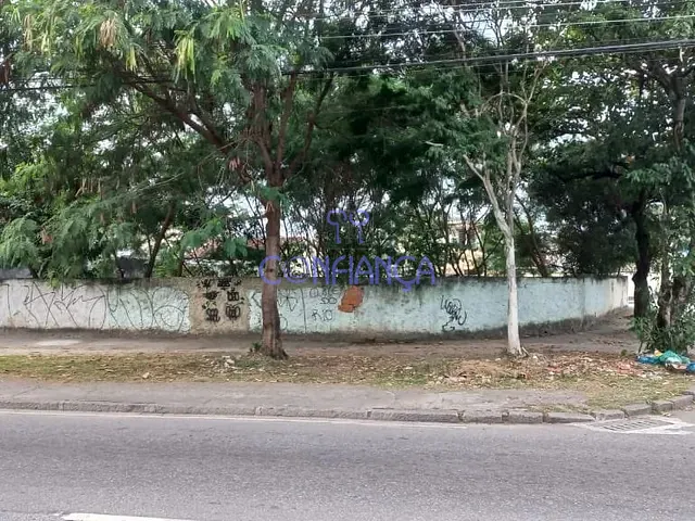 Terreno com 342m², à venda, no bairro Campo Grande em Rio de Janeiro