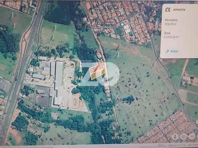Terreno com 124m², à venda, no bairro Jardim Ivone em Bauru