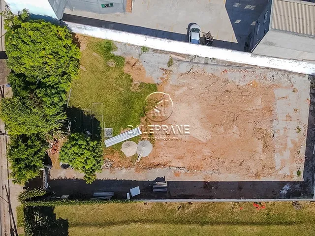 Terreno com 950m², à venda, no bairro Setor Habitacional Arniqueira (Águas Claras) em Brasília